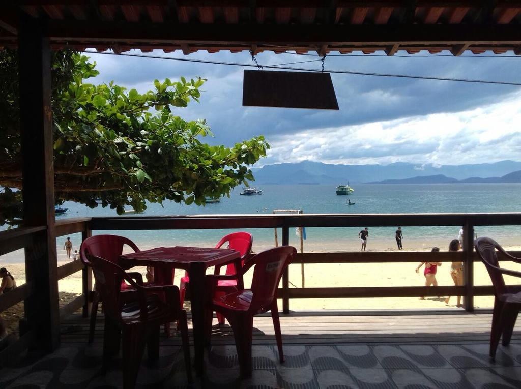 Nena'S Suites Praia de Araçatiba Buitenkant foto